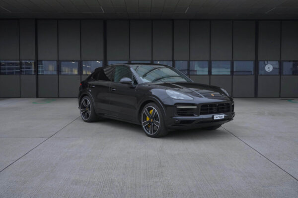 Porsche Cayenne Turbo S   E-Hybrid